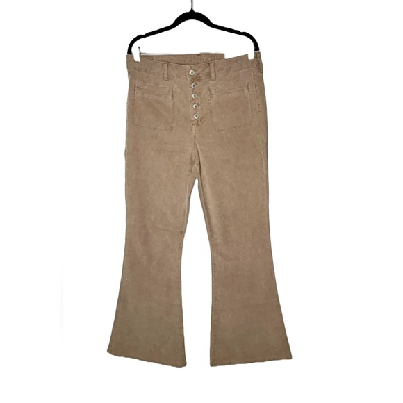 NWT American Eagle Khaki Corduroy Super High-Rise Button-Fly Flare Pant, 14R (L) - Picture 5 of 15